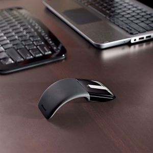 Microsoft Arc Touch Wireless USB Mouse - lifestyle shot